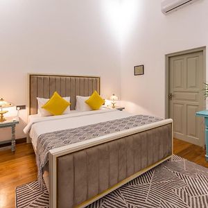 Deluxe Double Room Bath